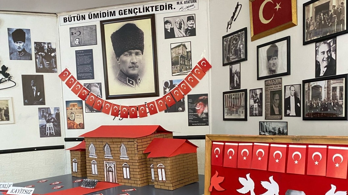 23 Nisan Ulusal Egemenlik ve Çocuk Bayramı